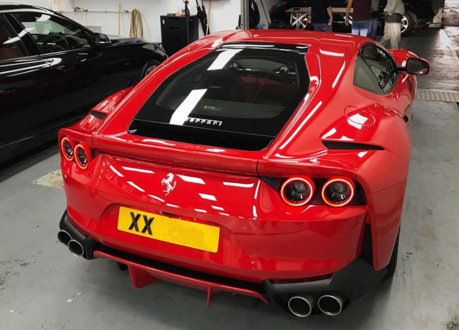  Ferrari 812 Superfast by Impressive Wrap 2018 года  (JP) (фото 3 из 9)